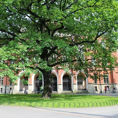 Planty Gardens Apartman *