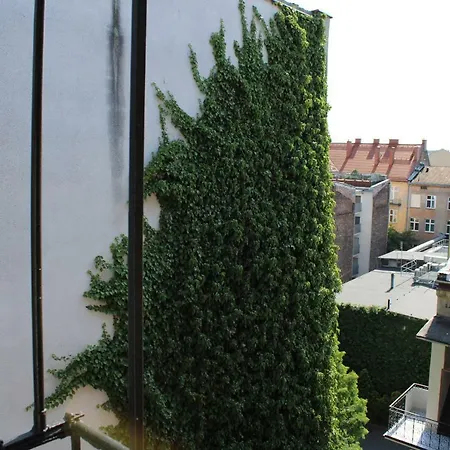 Planty Gardens Apartment